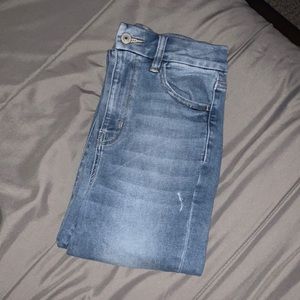medium wash american eagle high rise skinny jeans